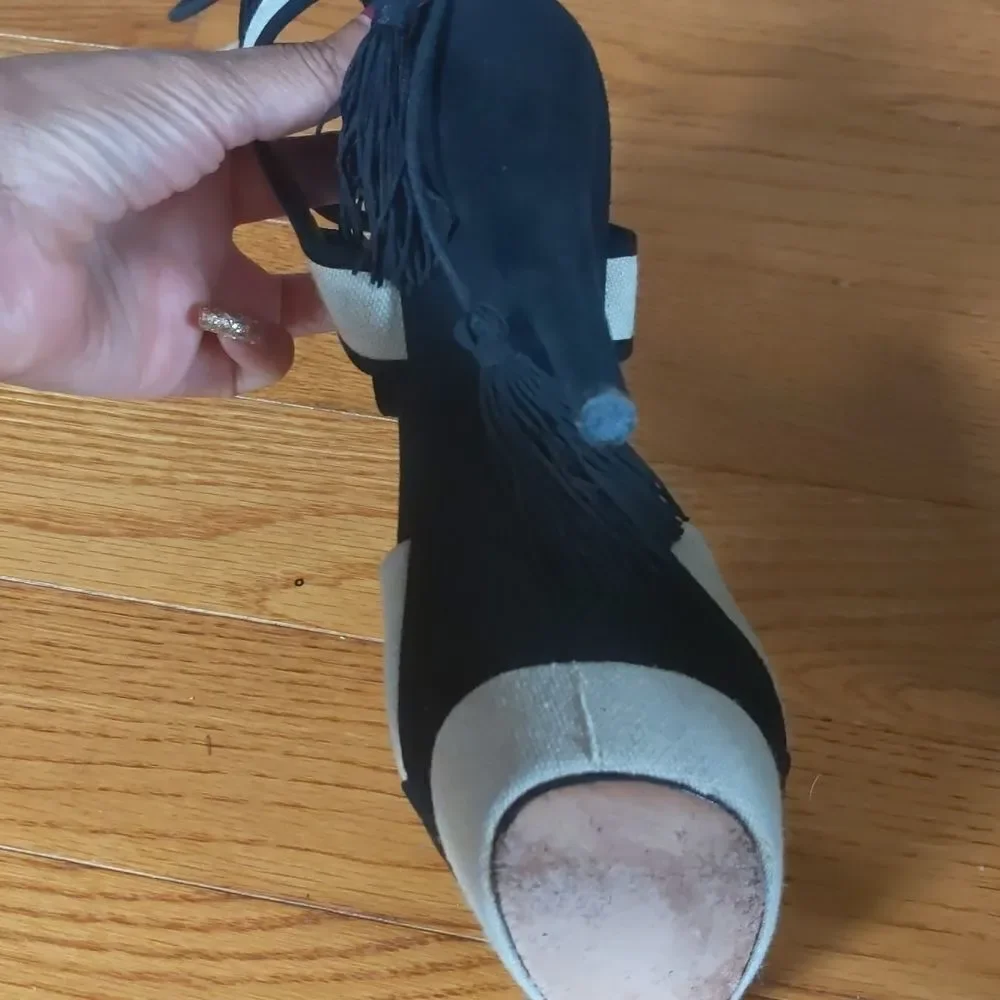 Rachel Zoe platform sandal size 10